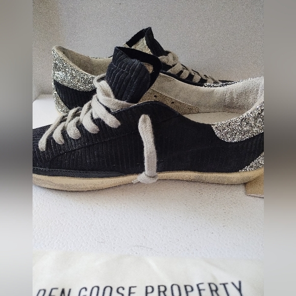 GOLDEN GOOSE SUPERSTAR SNEAKERS - Picture 12 of 16